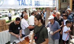 Talas Belediyesi’nden aşure ikramı
