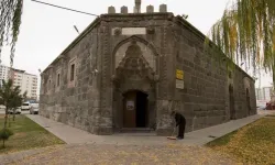 Kayseri’de 900 yıllık tarihi yapı! Yüzyıllara meydan okuyan Gülük Camii