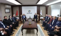 Kayseri’de siyasi temas trafiği hızlandı! Çolakbayrakdar önemli ismi ağırladı