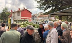 Kayseri’de dikkat çeken uygulama! Tazminat parasını karpuz olarak dağıttılar