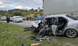 Samsun’da otomobil ile hafif ticari araç çarpıştı: 1’i ağır 2 yaralı