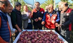 Kayseri’de elma hasadına katıldılar! Yeşilhisar’da üreticilerle buluştular