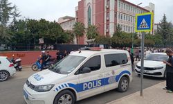 Adana’da ortaokulda dehşet: Dedikodu tartışması bıçaklı saldırıya dönüştü