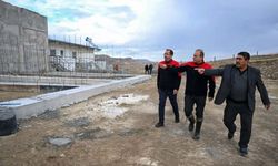 Akkışla’da modern hayvancılık yatırımı yerinde incelendi