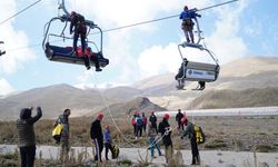 Erciyes’te teleferikte mahsur kalanlar için hazırlık! Personele kurtarma eğitimi