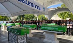 Kayseri’deki feci kazada ölen 3 kişi son yolculuğuna uğurlandı