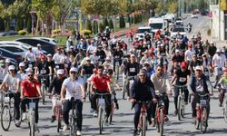 Kayseri’de 250 hekim sağlıklı yaşam için pedal çevirdi