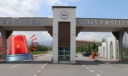 Erciyes üniversitesinde bugün ambulans ve itfaiye sahada: Saat 14.00'te tahliye tatbikatı