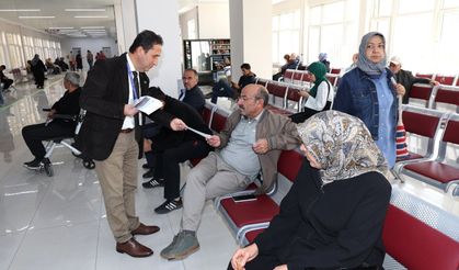 ERÜ Hastaneleri’nde hasta hakları günü için bilgilendirme standı