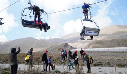 Erciyes’te teleferikte mahsur kalanlar için hazırlık! Personele kurtarma eğitimi