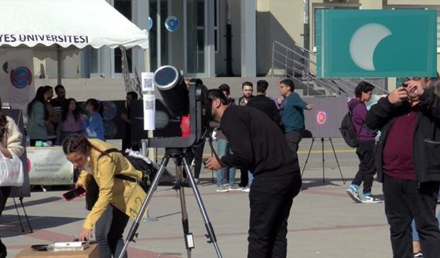 Parçalı güneş tutulması, ERÜ’de teleskoplarla izledi