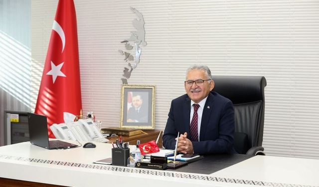 "Baba, her bir aile ferdi için güven, huzur, cesaret demektir"