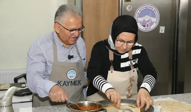 Başkan Büyükkılıç, eşi ile 'Kayseri Yağlaması' yaptı