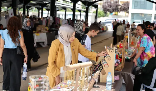'Maharetli Eller' bu pazarda Mevlana'da 