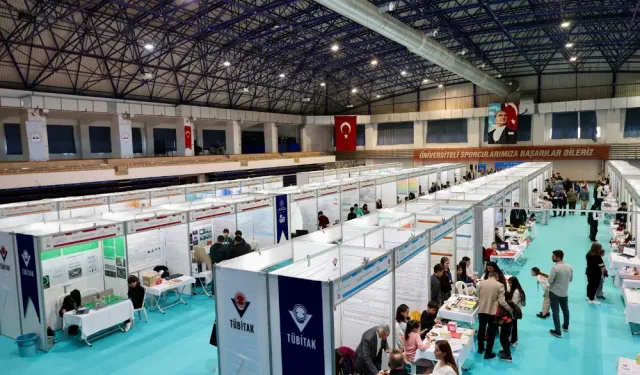 Kayseri'de TÜBİTAK sergisi kapılarını açtı