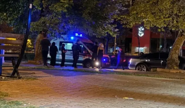 “Yan bakma” meselesi bıçaklı kavgaya dönüştü: 1 yaralı