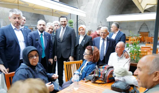Büyükkılıç, AK Parti Genel Başkan Yardımcısı Acar’a Kayseri’yi tanıttı