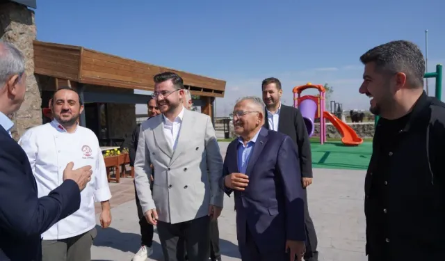 Hulusi Akar ve Kayseri protokolü Hürmetçi Sofrası’nda! Dikkat çeken ziyaret