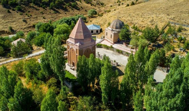 Kayseri’de tarihi türbeye büyük dokunuş! Ziyaretçi merkezi de yapılacak