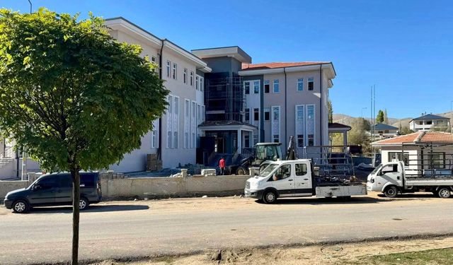 Kayseri’de 78 milyon TL’lik bina tamamlandı! Sarız Hükümet Konağı’nda son durum ne?
