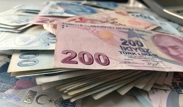 Memurlara çifte ikramiye geliyor mu? Teklif Meclis’e sunuldu