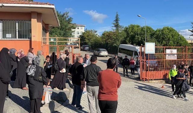 SON DAKİKA: İstanbul’da okulda bıçaklı saldırı!