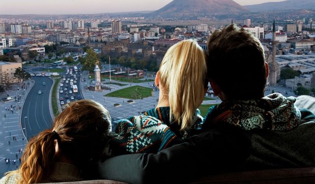 Kayseri’de ailelere müjde! Yeni evlenen ve çocuk sahibi olanlara 90 bin TL’ye kadar destek