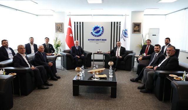 Hulusi Akar ve Büyükkılıç’tan KAYSO’ya tebrik ziyareti!