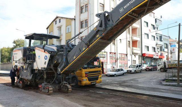 Kayseri kırsalında asfalt kalktı, yollar yenileniyor! Çalışmalar yerinde incelendi