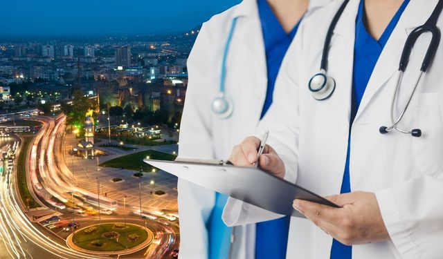 Kayseri’de hastane çalışanlarına sucuk ekmekli sürpriz!