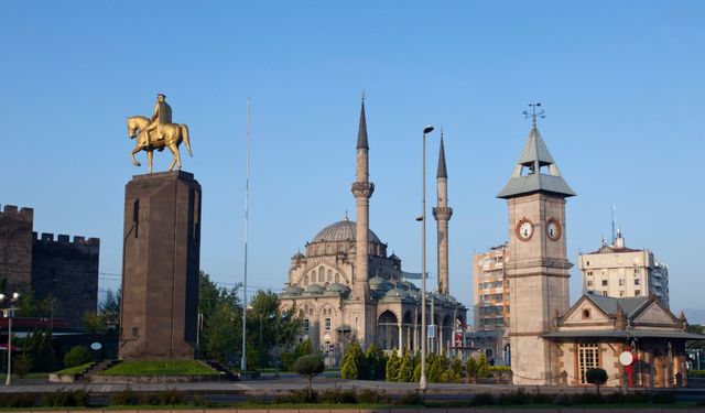 Kayseri’ye 60 milyon liralık okul geliyor! Gözler kasımdaki imzada