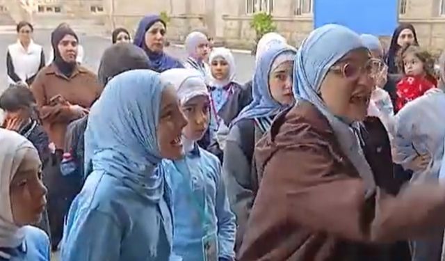 Azerbaycan’da başörtülü kız öğrenciler okula alınmadı! Tartışma büyüyor