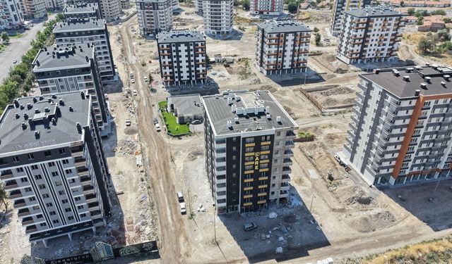 Melikgazi’de 1.000 dairelik proje! Başkan Palancıoğlu sahada inceledi