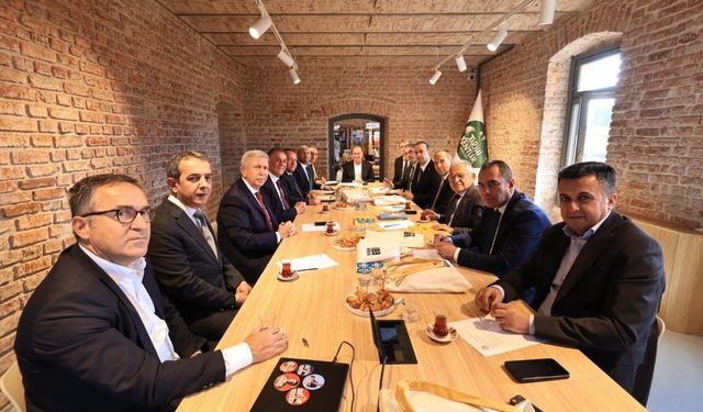 Büyükkılıç, Tarihi Kuyumcu Han’ın Açılışında İstanbul’daydı