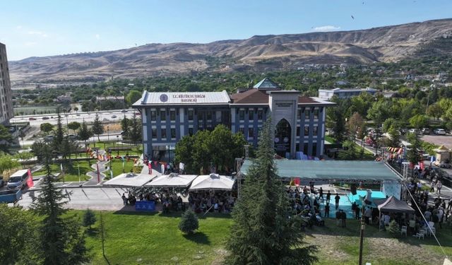 Kayseri’de 7 kütüphane öğrencilerin gözdesi oldu! Ücretsiz hizmet sunuluyor