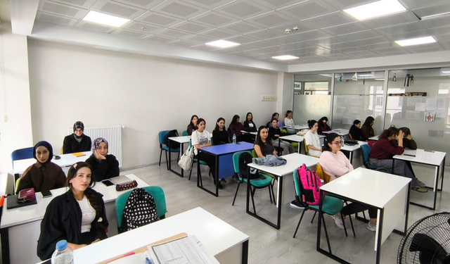 Kayseri’de gençlerin eğitim mesaisi başladı