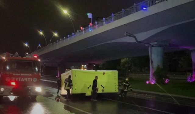 Kayseri’de köprüye çıkan şahıs ekipler tarafından ikna edildi!