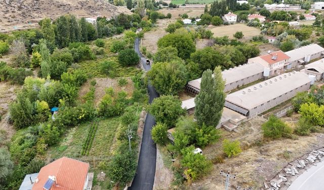 Melikgazi’de kırsal mahallelere sıcak asfalt! 2 kilometrelik yol yenileniyor