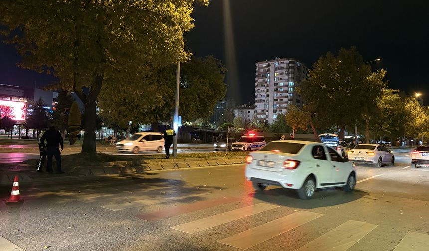 Kayseri'de otomobilin çarptığı üniversite öğrencisi ağır yaralandı
