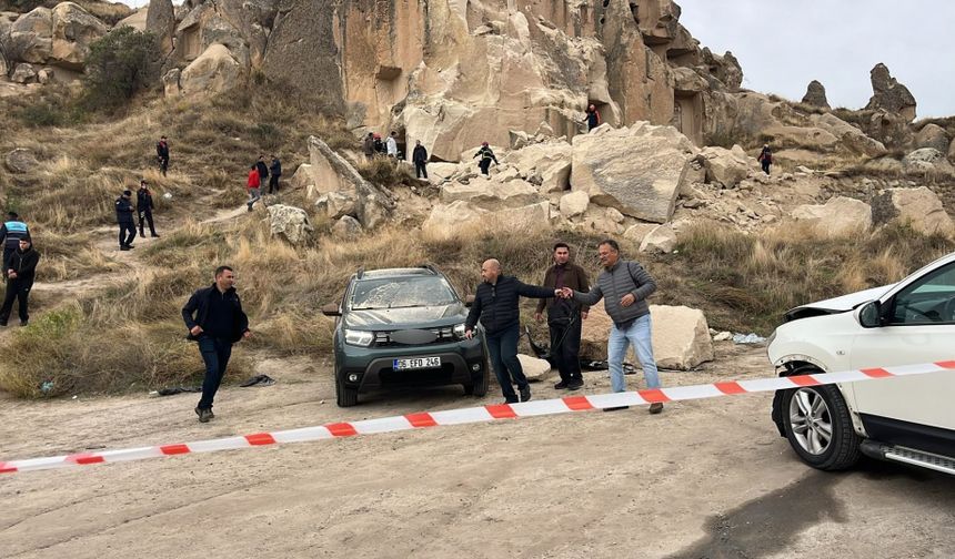 Kayseri’ye yakın turizm merkezinde facia! Kapadokya’da peribacası çöktü