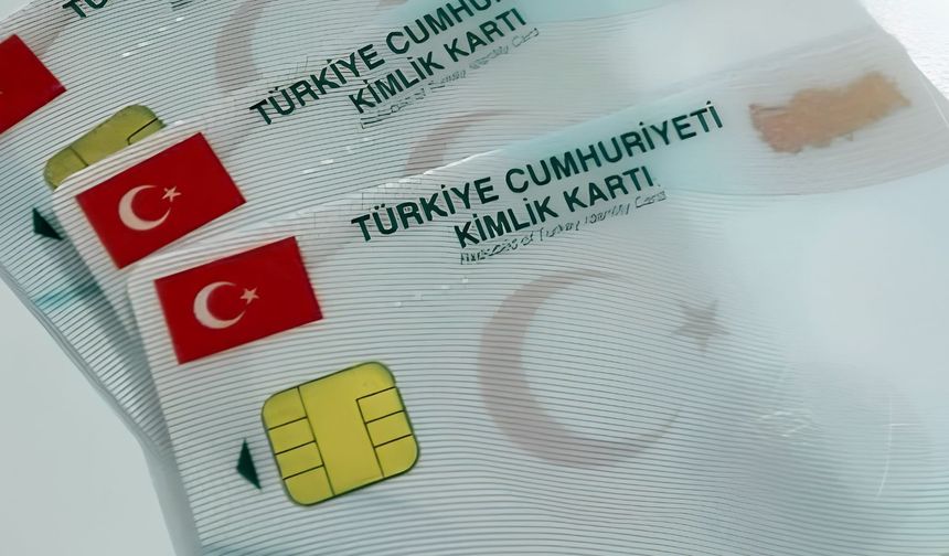 Çipli kimlik kartlarının süresi 2027'de dolmaya başlıyor: Yenileme nasıl yapılır, ücreti ne kadar?