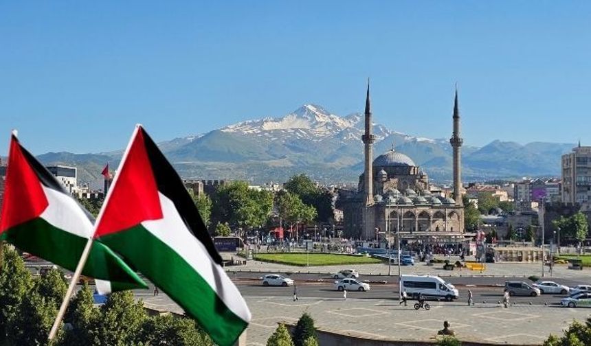 Kayseri Cumhuriyet Meydanı’nda 10 Ekim düzenlemesi! Büyük Filistin Yürüyüşü yapılacak