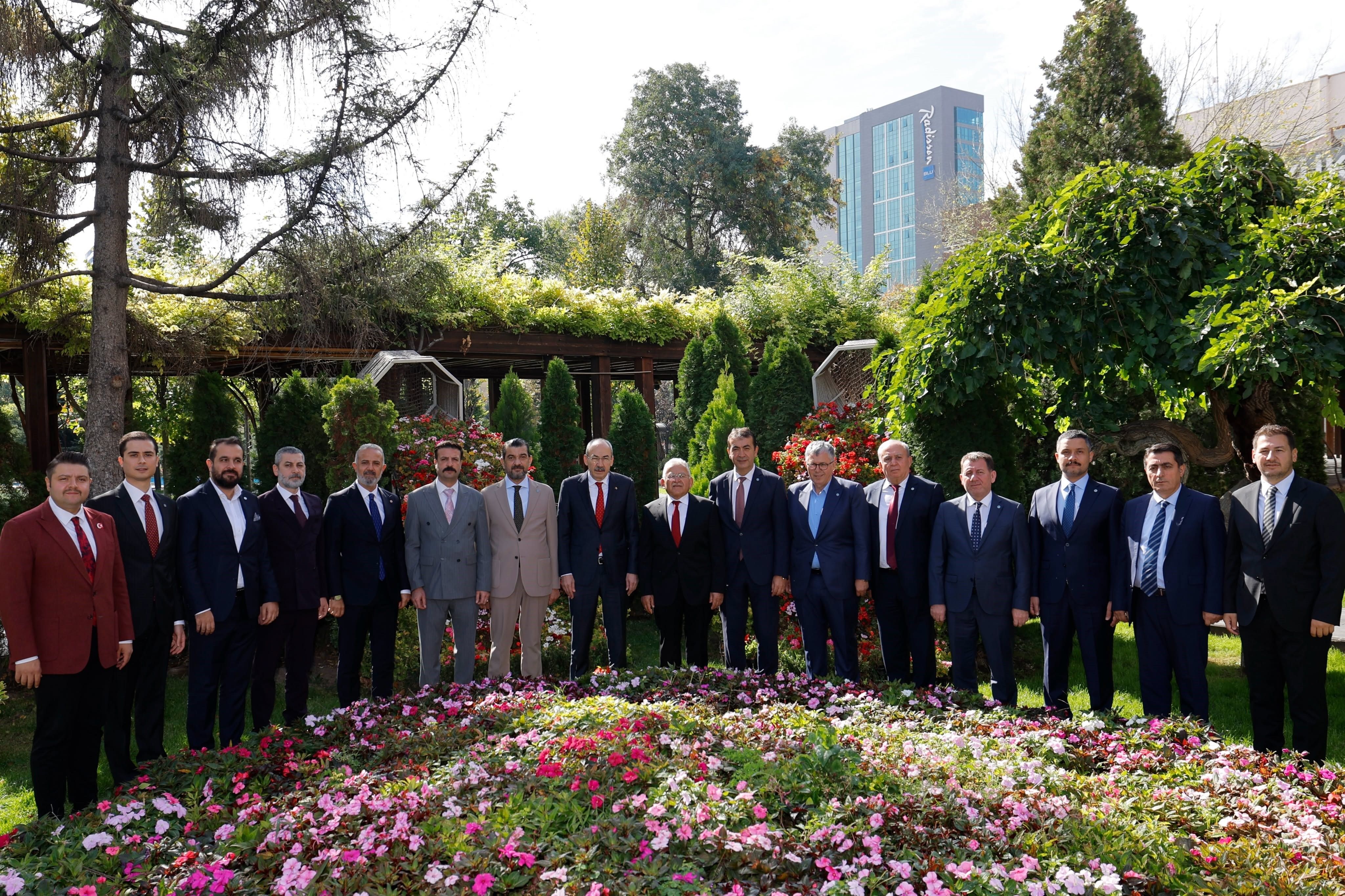 Büyükkılıç, Gülsoy ve Büyüksimitci’yi kabul etti