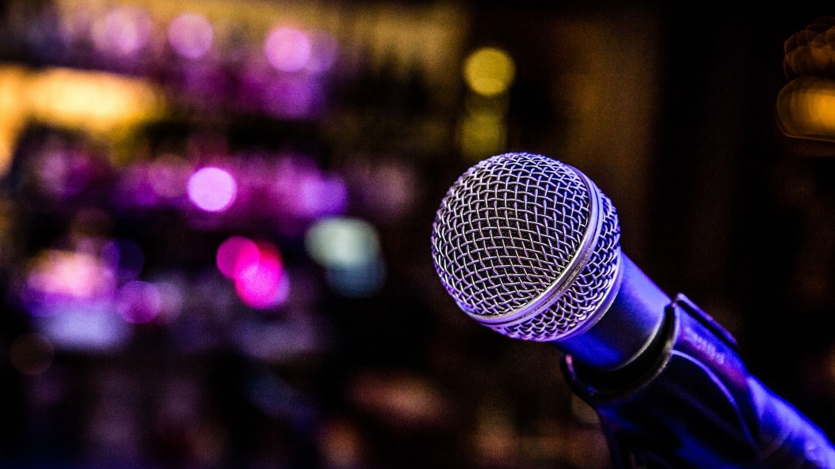 Kayseri’de cuma akşamı eğlence var! Karaoke gecesi ücretsiz olacak
