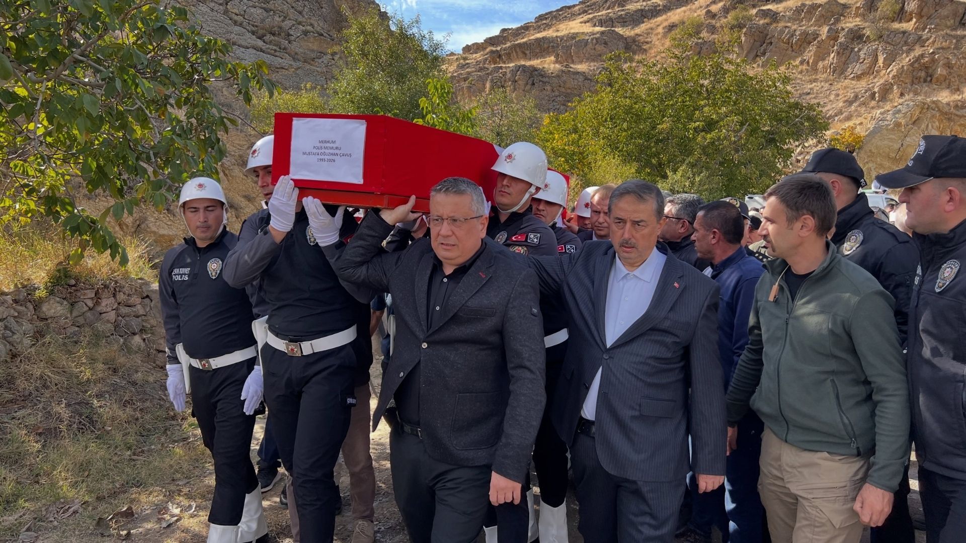 Kayserili polis memuru son yolculuğuna uğurlandı!