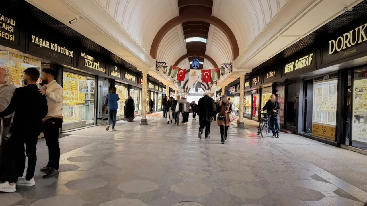 Altın güne hareketli başladı! Gram, çeyrek ve tam altında son tablo